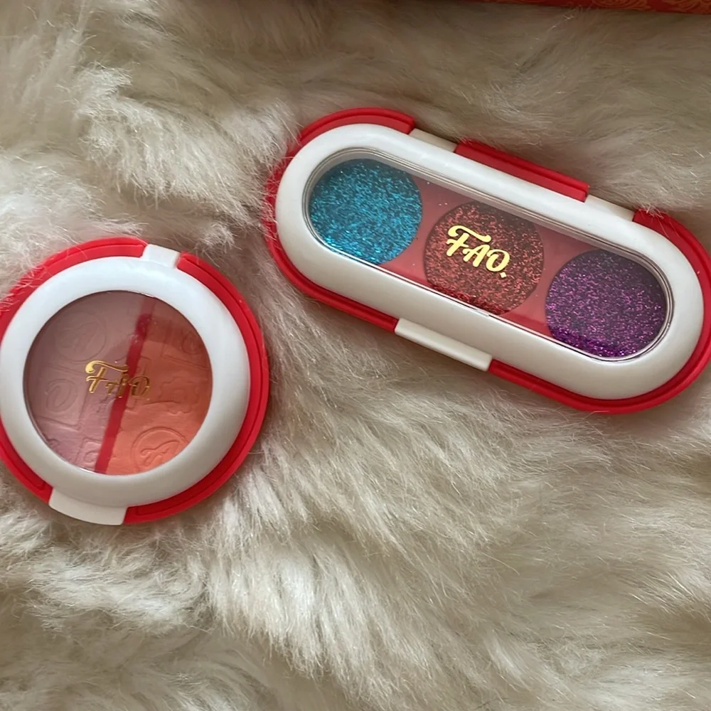 Ioni Faux Mink Lashes and Makeup Set